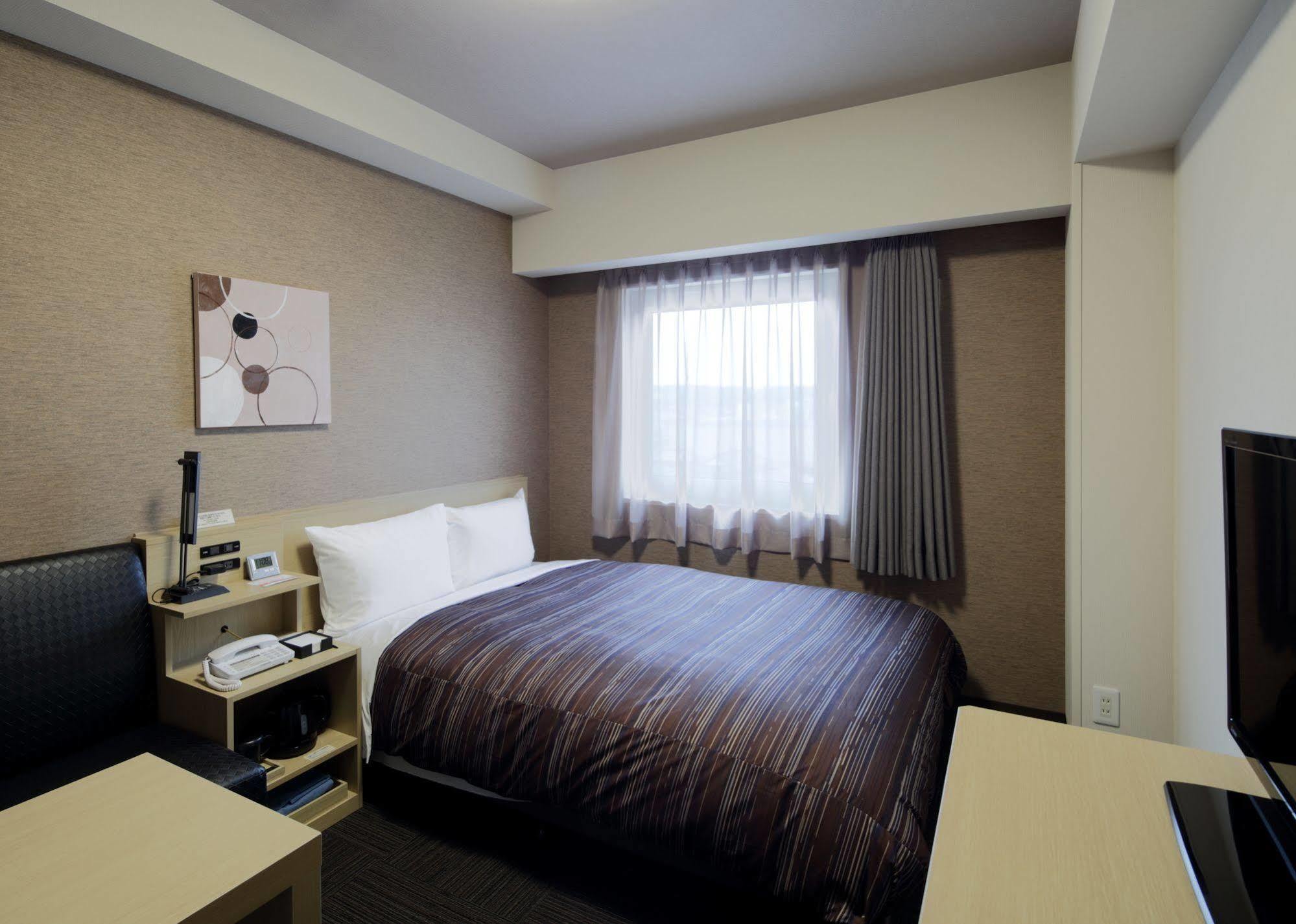 Hotel Route-Inn Hanamaki Exteriör bild